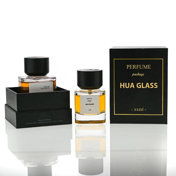 HUA0112 perfume bottle, cylindrical internally sprayed glass with liquid and outer label, wide black wooden cap, modern minimalist design, available in 30 ml, 50 ml, and 100 ml