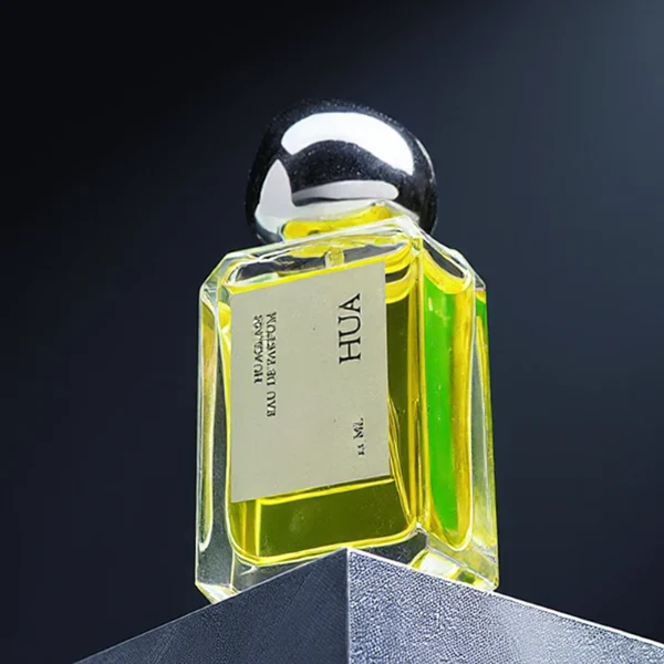 HUA0160 perfume bottle, rectangular clear glass body with 30 ml, 50 ml, or 100 ml liquid, irregular rounded plastic cap, outer label with printed logo, modern elegant design, ideal for gifting and daily use.