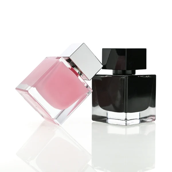 HUA0173 perfume bottle, square inner-printed glass body with customizable colors, 30 ml, 50 ml, or 100 ml liquid, geometric square plastic cap with customizable cap and neck ring colors, printed logo label, modern fashionable design, ideal for gifting and daily use.