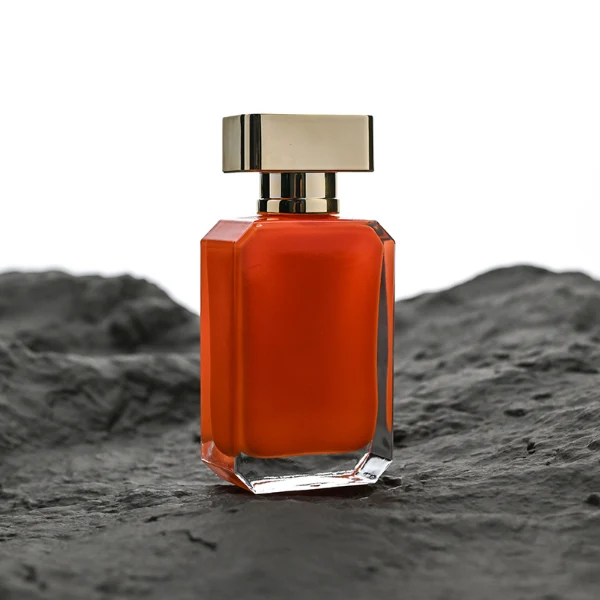 HUA0188 perfume bottle, rectangular inner-printed glass body with beveled edges, 30 ml, 50 ml, or 100 ml liquid, rectangular glossy plastic cap with gold or silver neck and customizable colors, printed logo with private imprint, modern minimalist luxury design, ideal for gifting and daily use.