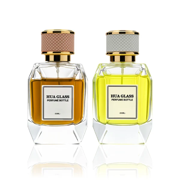 HUA0221 perfume bottle, square faceted transparent glass body with thick base, 100 ml liquid, cylindrical plastic cap wrapped with leather, textured grid pattern, gold-colored neck, brand label applied on bottle, modern luxurious fashion design, ideal for gifting and daily use.