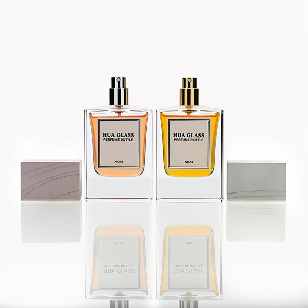 HUA0233 perfume bottle, square transparent glass body with thick base, 50 ml liquid, square wooden cap with natural wood texture, brand label applied on bottle, modern luxurious design, ideal for gifting and daily use.