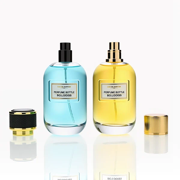 HUA0244 perfume bottle, cylindrical transparent glass body with thick base, 100 ml liquid, cylindrical plastic cap with exterior wrapped in leather or textured pattern, gold-colored bottle neck, brand label applied on bottle, modern luxurious design, ideal for gifting and daily use.