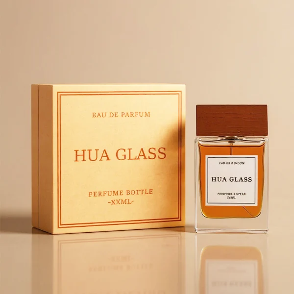 HUA0247 perfume bottle, rectangular transparent glass body with thick base, 100 ml liquid, rectangular wooden cap with customizable color, brand label applied on bottle, modern luxurious design, ideal for gifting and daily use.