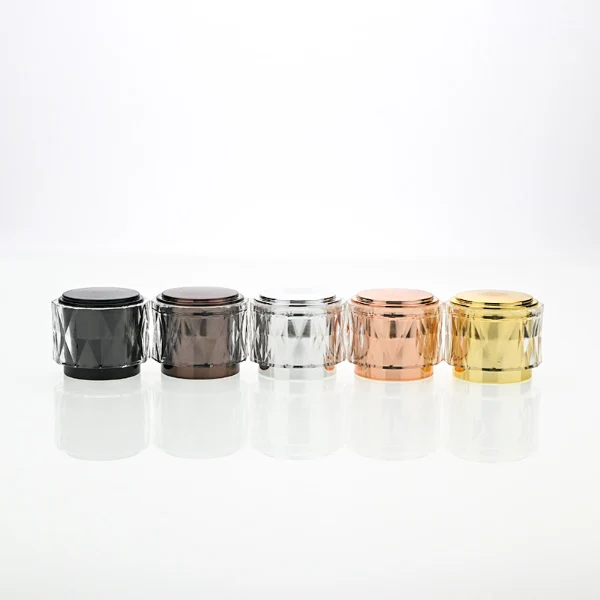 HUA0250 perfume bottle, rectangular transparent glass body with thick base, 100 ml liquid, black cylindrical plastic inner cap with transparent outer plastic, brand label applied on bottle, modern luxurious design, ideal for gifting and daily use.