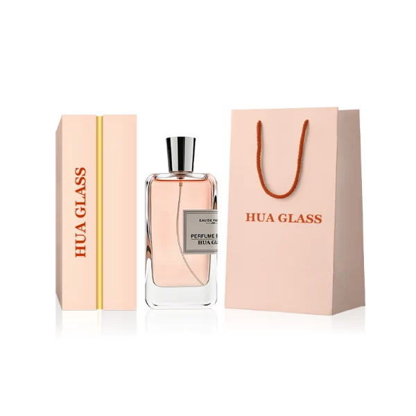 HUA0251 perfume bottle, rectangular transparent glass body with thick base, 100 ml liquid, cylindrical plastic cap with smooth high-gloss surface, flat top, straight uniform sides, tightly fitted to bottle neck, brand label applied on bottle, modern luxurious design, ideal for gifting and daily use.