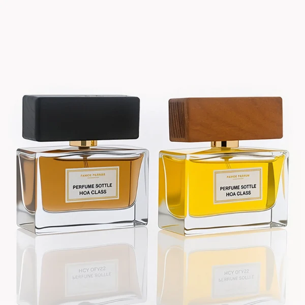 HUA0277 perfume bottle, transparent colorless rectangular glass body with thick base and straight edges, 30 ml, 50 ml, or 100 ml liquid, wide flat rectangular wooden cap in black or natural wood finish with gold bottle neck, printed label attached on bottle surface, modern minimalist luxury design, ideal for gifting and daily use.