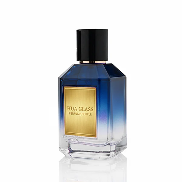 HUA0330 perfume bottle, multifaceted semi-transparent black or green glass body with polyhedral faceted cutting and thick base, 35 ml, 50 ml, or 100 ml liquid, glossy black cylindrical cap, clean blank bottle surface, modern geometric luxury design, ideal for gifting and daily use.
