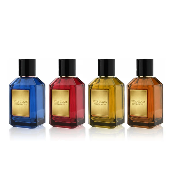 HUA0330 perfume bottle, multifaceted semi-transparent black or green glass body with polyhedral faceted cutting and thick base, 35 ml, 50 ml, or 100 ml liquid, glossy black cylindrical cap, clean blank bottle surface, modern geometric luxury design, ideal for gifting and daily use.