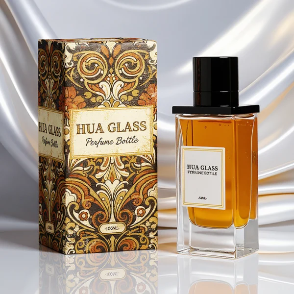 HUA0336 perfume bottle, rectangular transparent colorless glass body with thick base, 100 ml liquid, T-shaped aluminum and magnetic cap with cylindrical upper structure and horizontal flat top in black or gold finish, label attached on bottle surface, modern minimalist luxury design, ideal for gifting and daily use.