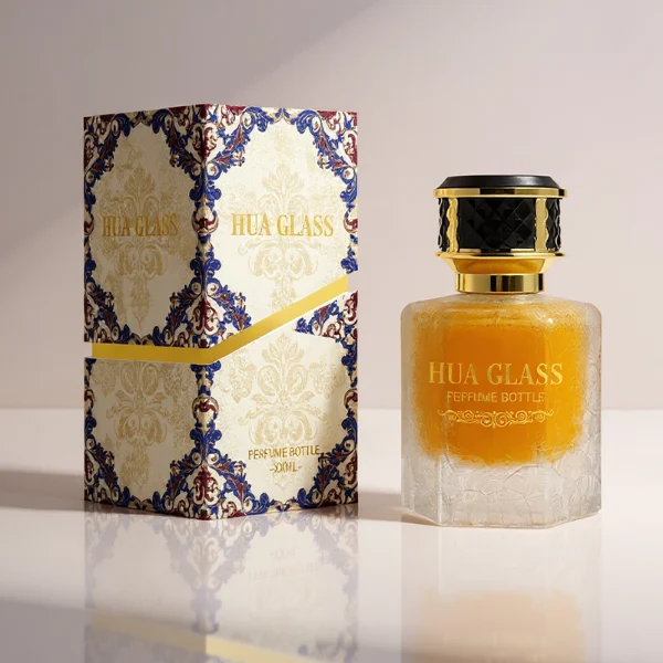 HUA0358 perfume bottle, hexahedral column glass body in translucent blue, pink, and purple with gold neck and gold printed logo, black mesh-textured plastic cap, chic contemporary fragrance packaging design available in 50ml and 100ml