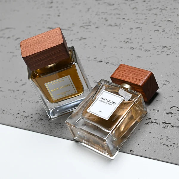 HUA0392 Perfume Bottle – Rectangular Clear Glass with Heavy Bottom and Block Walnut Wooden Cap, Modern Minimalist Design (7)