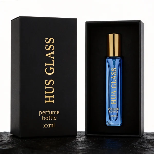 HUA0406 perfume bottle, slim cylindrical glass travel atomizer with transparent multi-color glass body in green, blue, red or yellow, featuring a luxury gold cylindrical zamak cap, modern minimalist travel fragrance packaging design available in 10ml